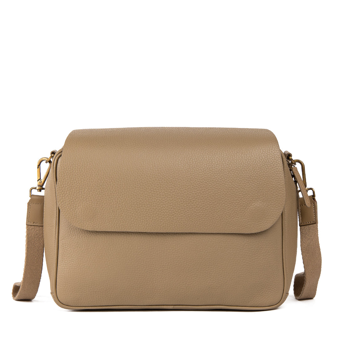  Women's Crossbody Handbags - Calvin Klein / Beige