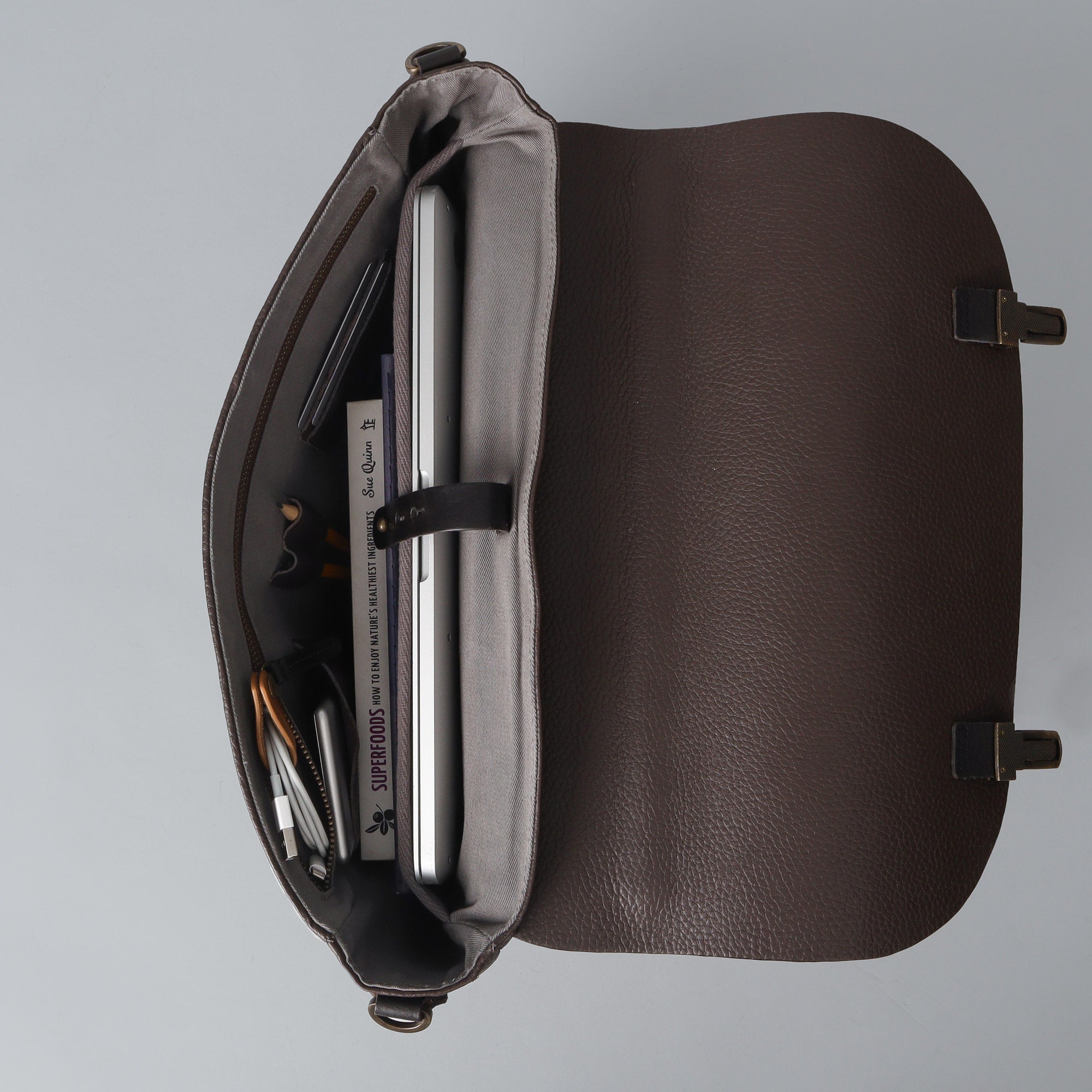 spacious leather laptop briefcase