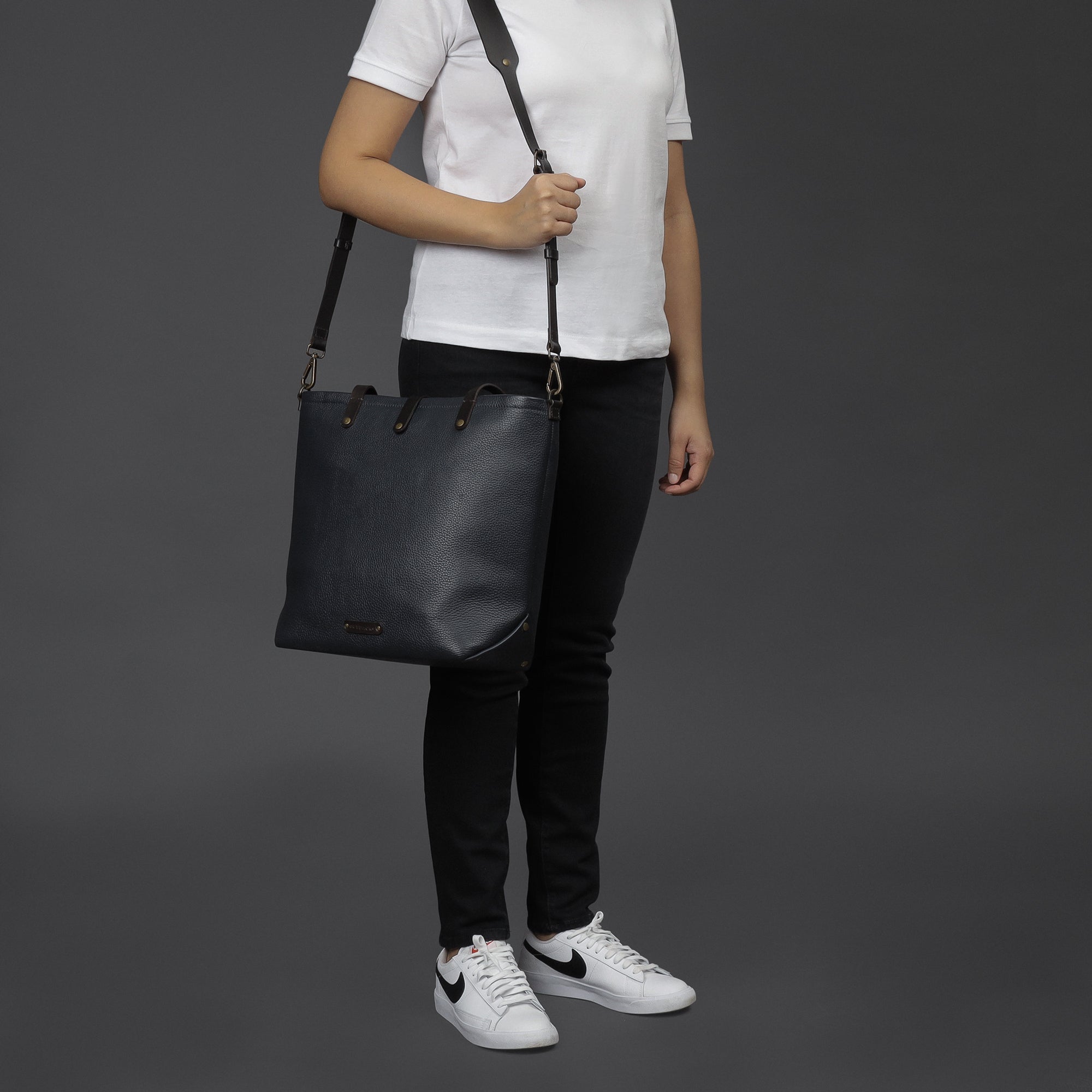 leather tote for working women