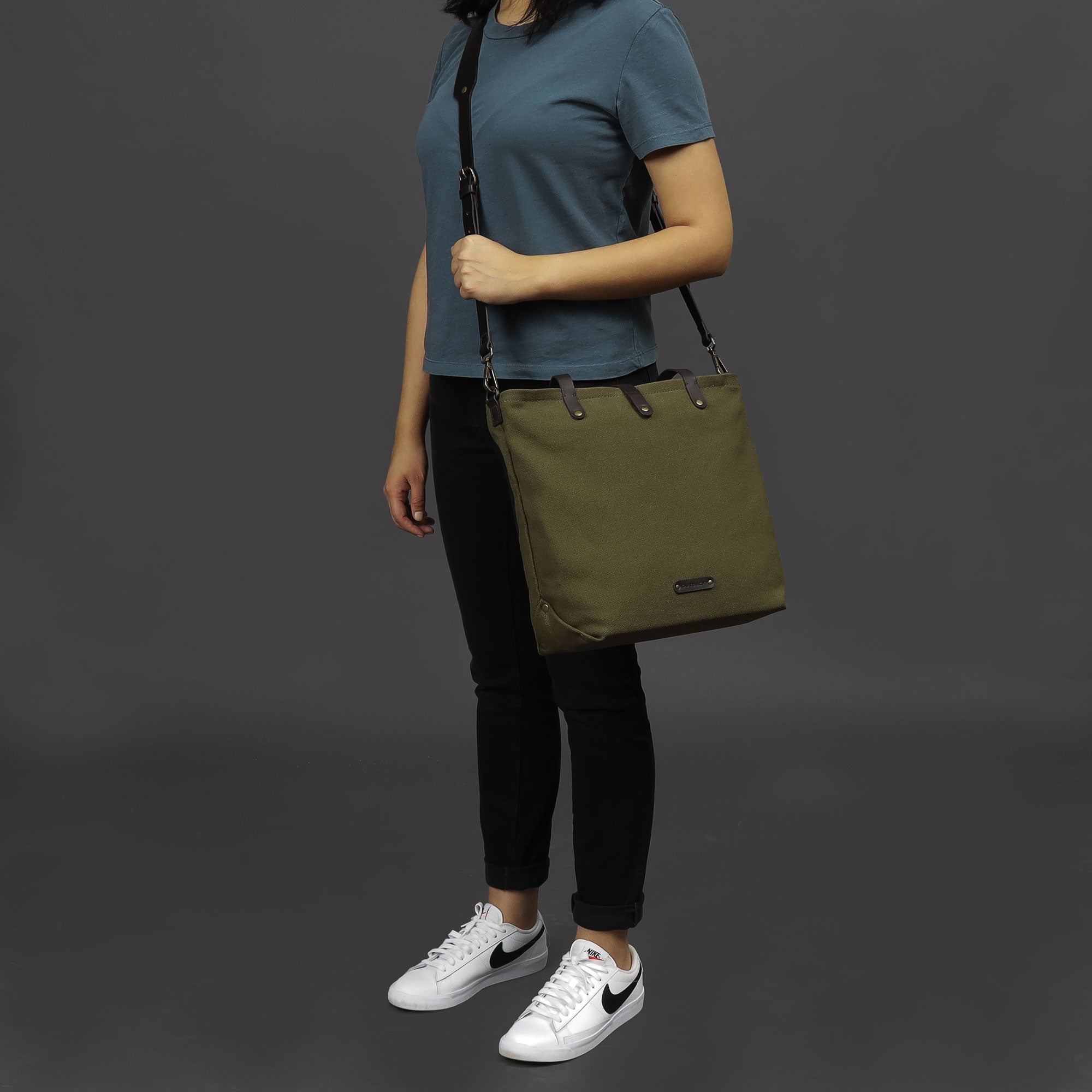 Canvas tote for college girls