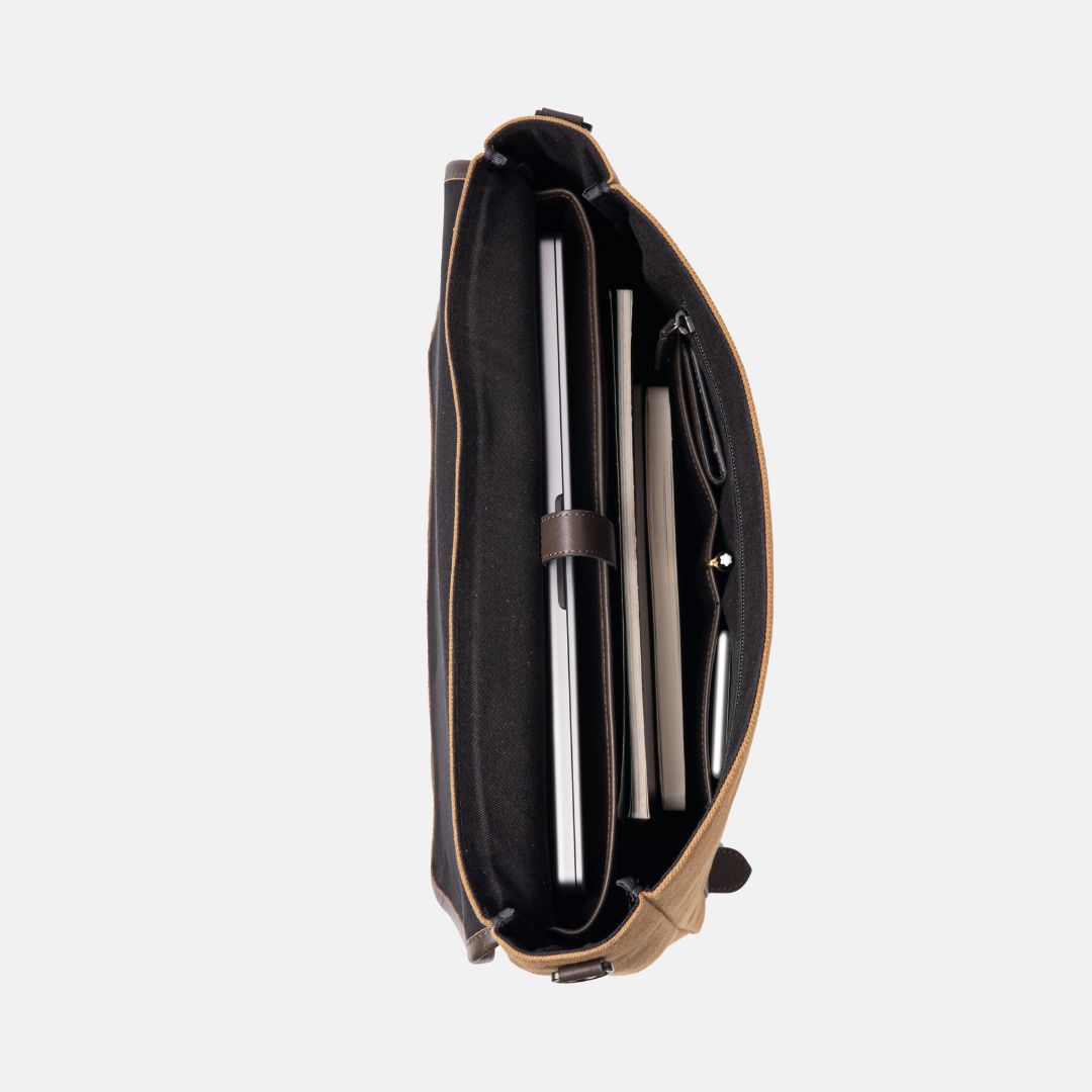 Metro Canvas Messenger Bag