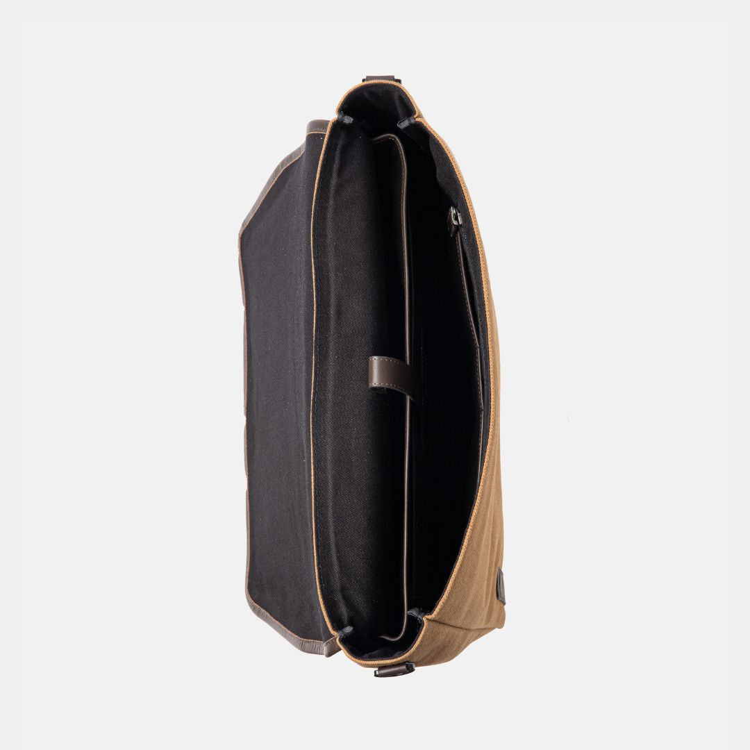Metro Canvas Messenger Bag