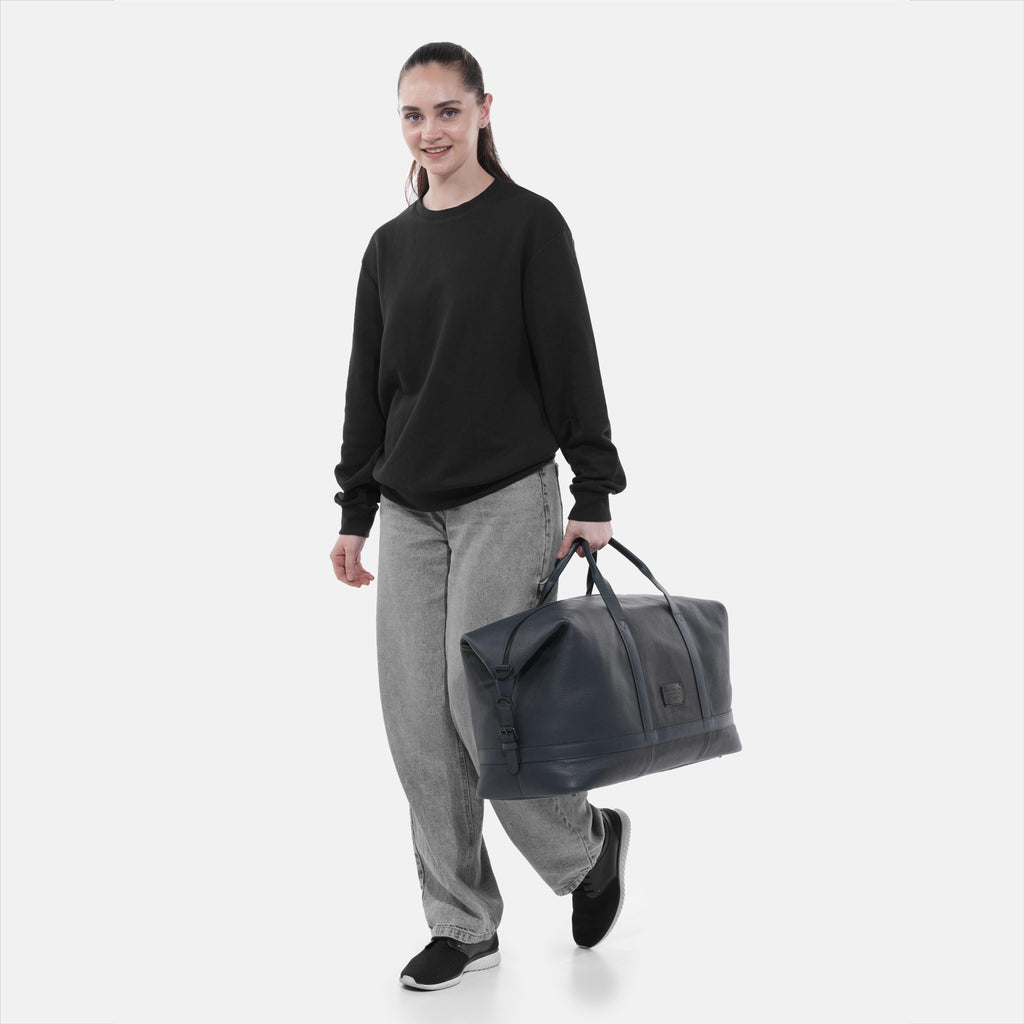 Runway Leather Travel Bag in Navy, Full-Grain Leather — view 7