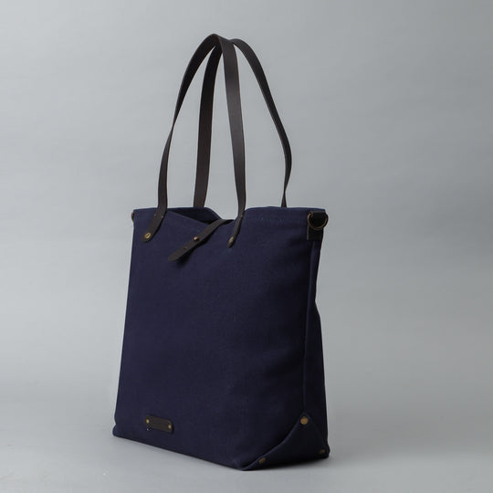 Canvas tote for collge