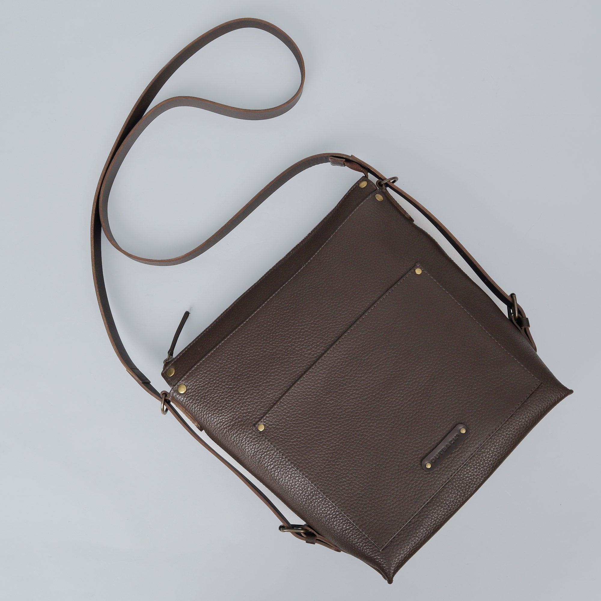 Thick strap crossbody bag