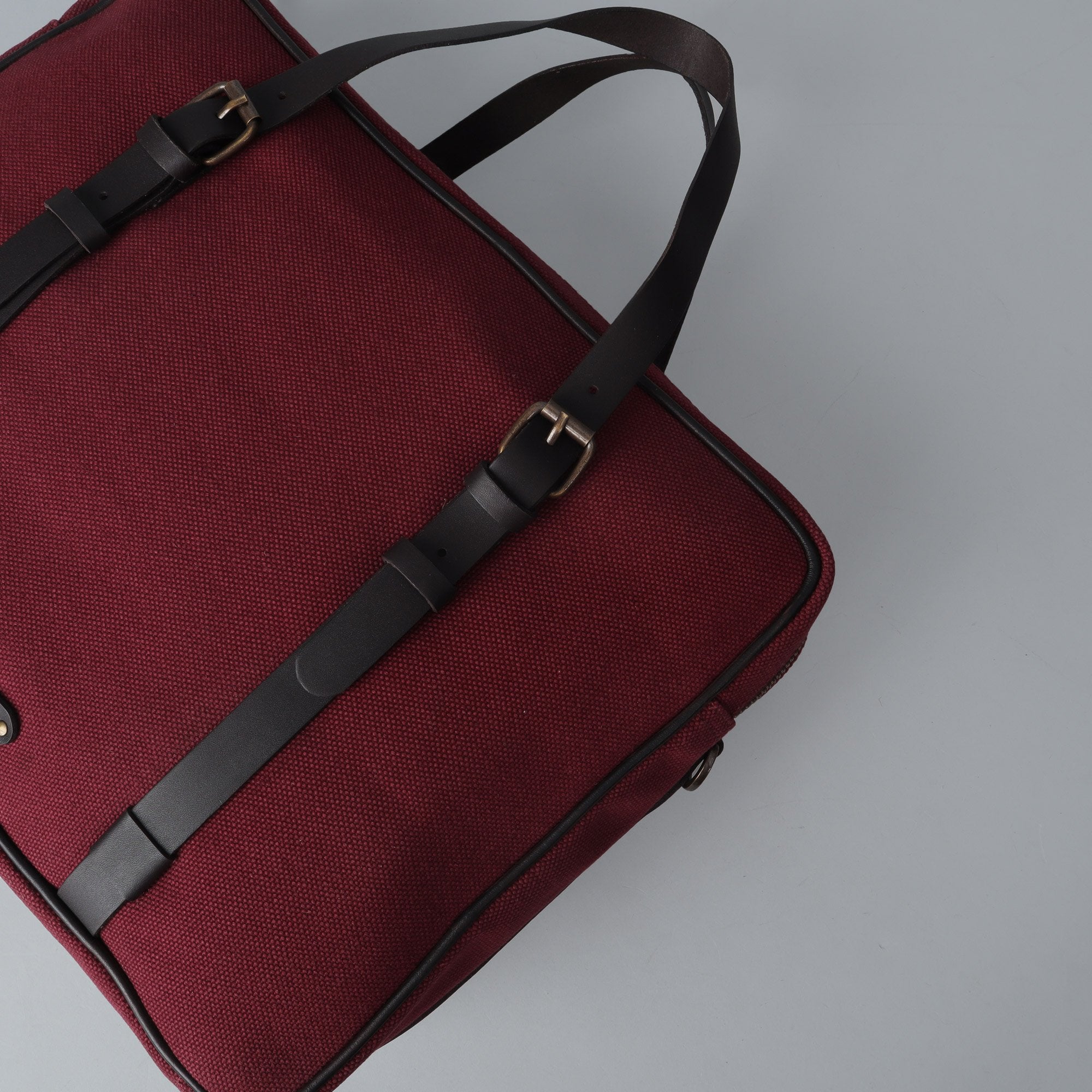 maroon canvas laptop briefcase