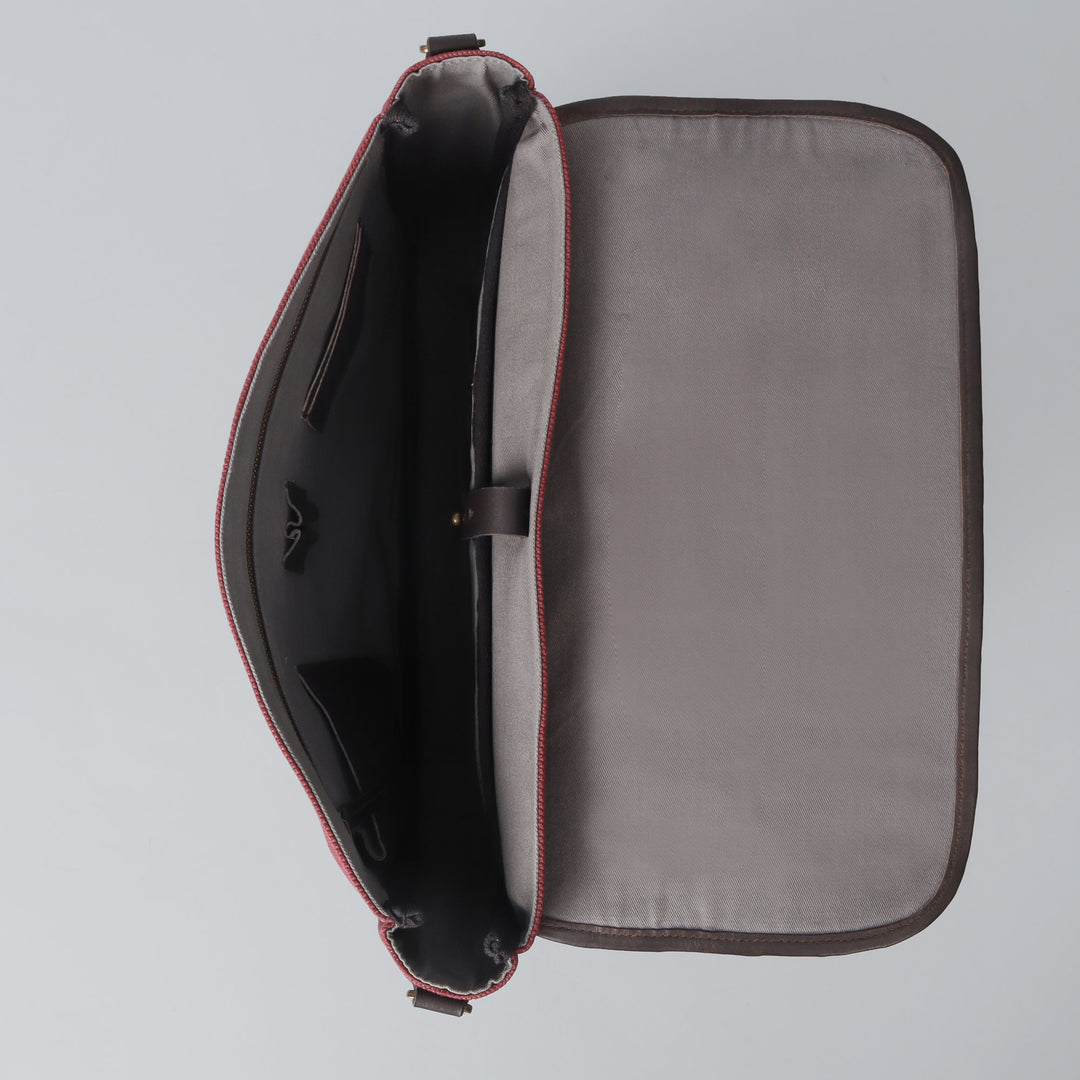 Oslo Canvas Messenger  Bag