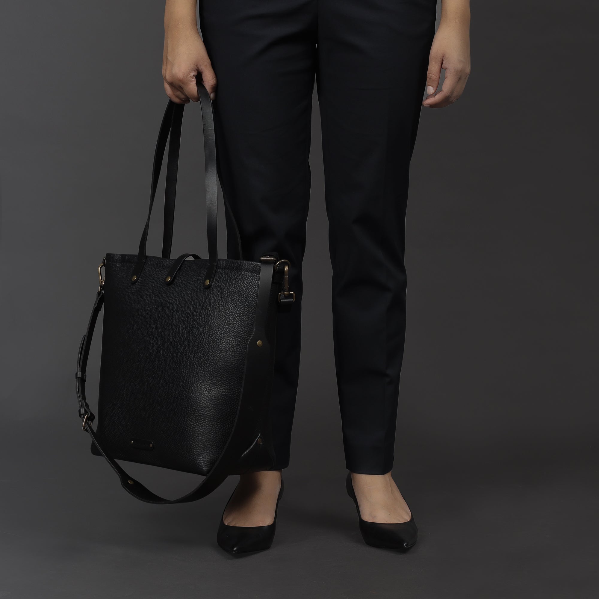 Leather tote working women