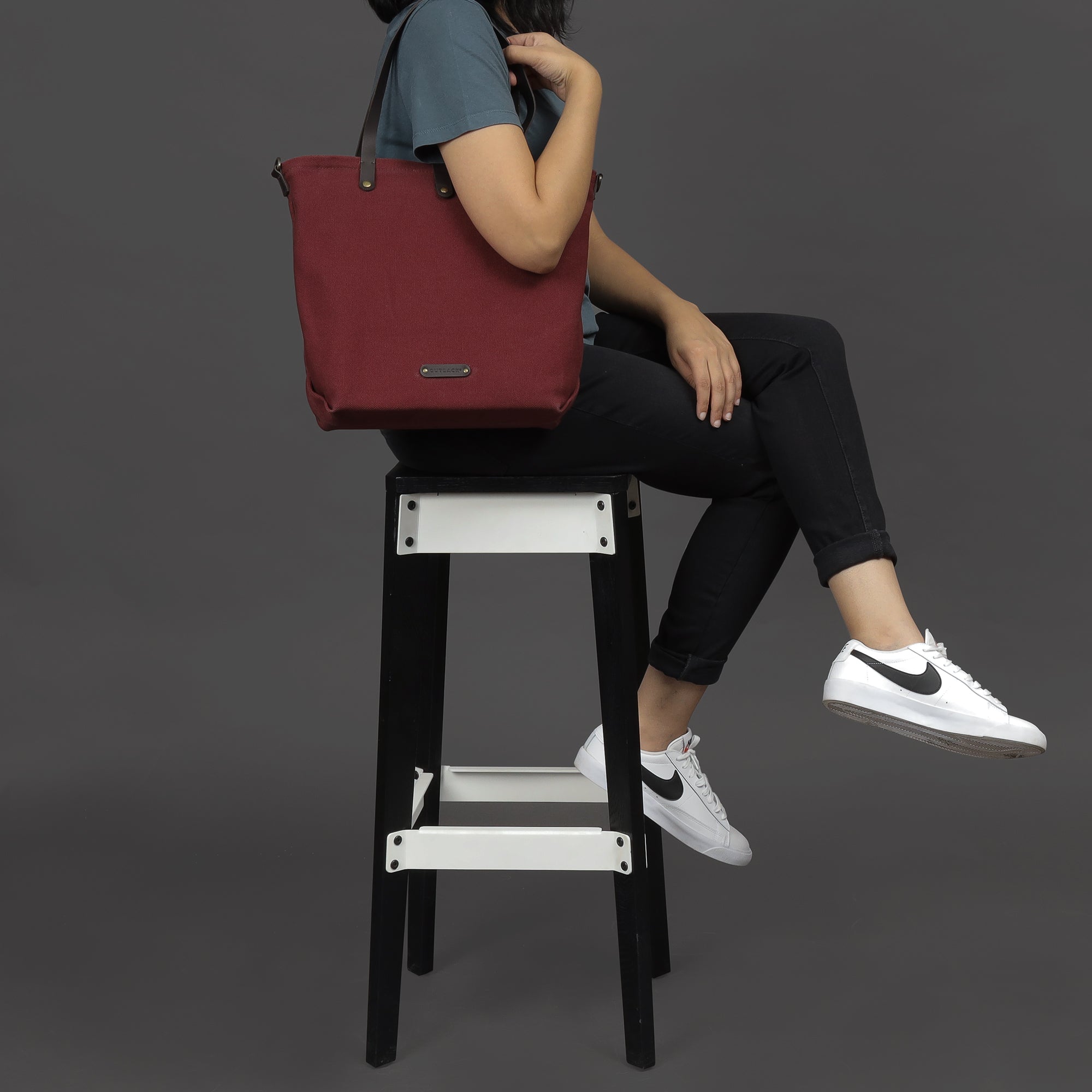 maroon canvas tote bag for women