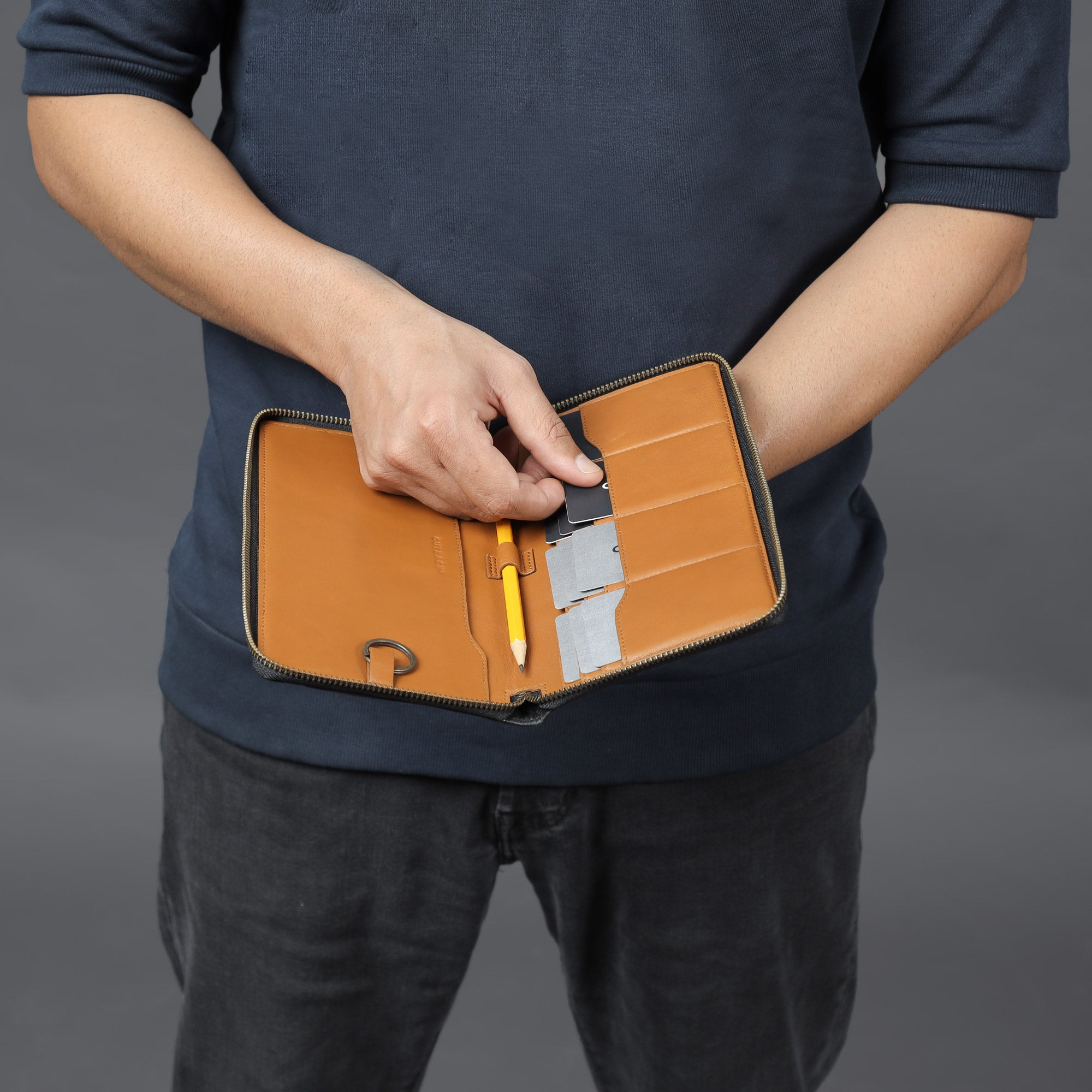 Unisex Chequebook Leather wallet