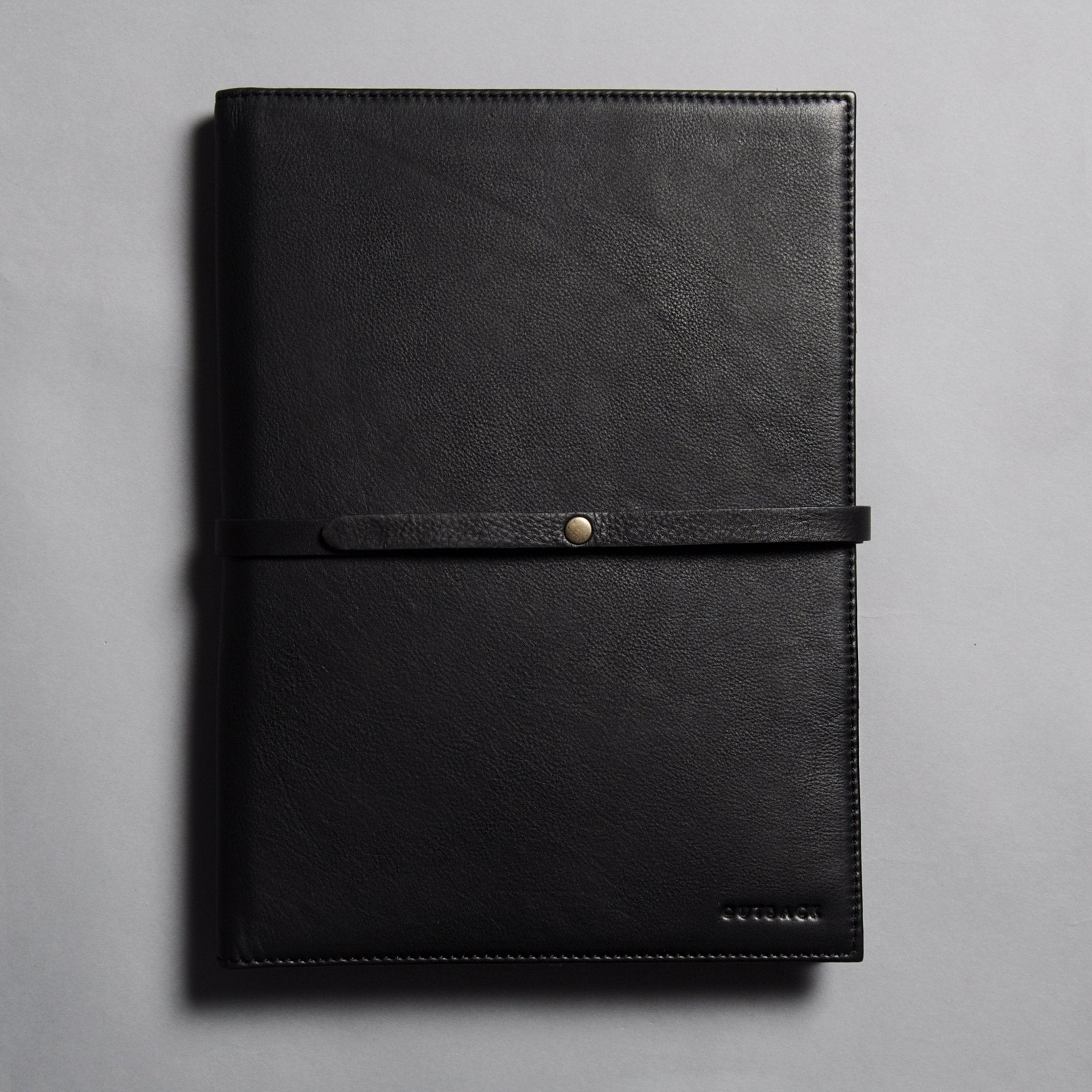 Daily leather organiser